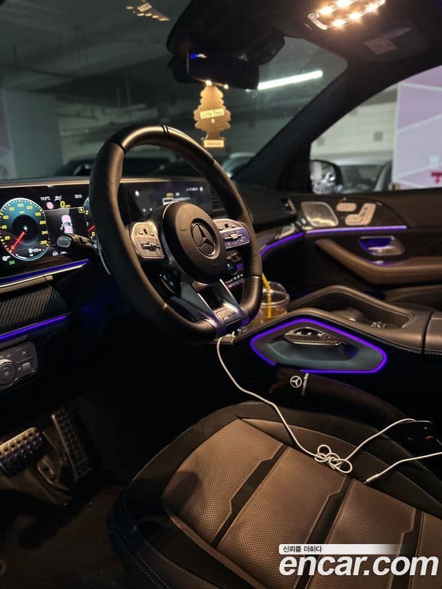 Mercedes-Benz GLE-Class 2020 — Photo 7/10