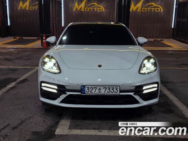 Porsche Panamera 2022 — Photo 4/20