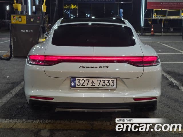 Porsche Panamera 2022 — Photo 11/20