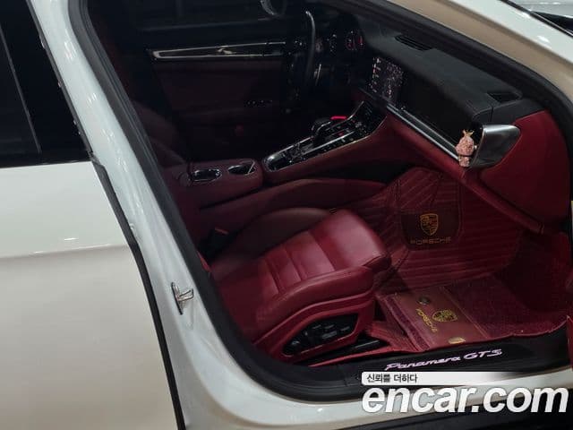 Porsche Panamera 2022 — Photo 13/20