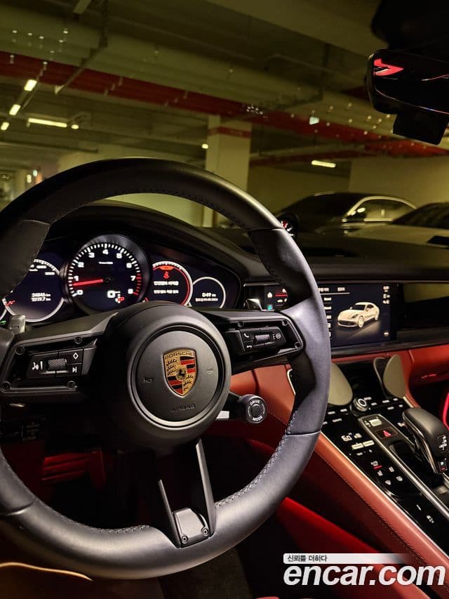 Porsche Panamera 2023 — Photo 10/12