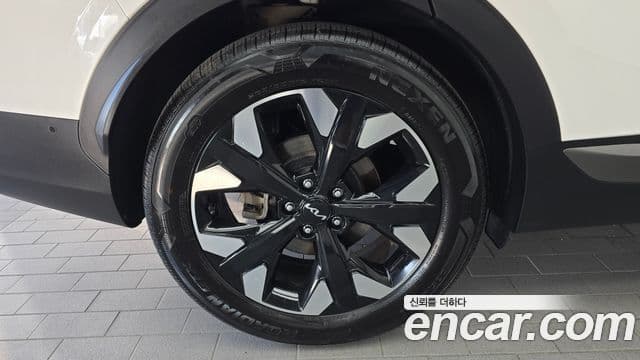 Kia Sportage 2022 — Photo 3/32