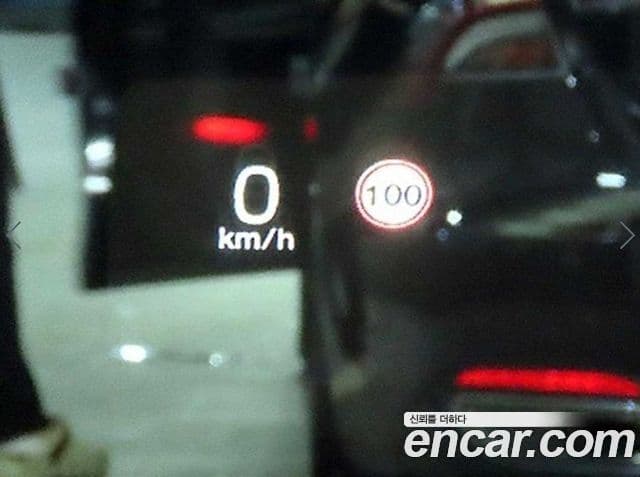 Volvo XC90 2020 — Photo 16/20