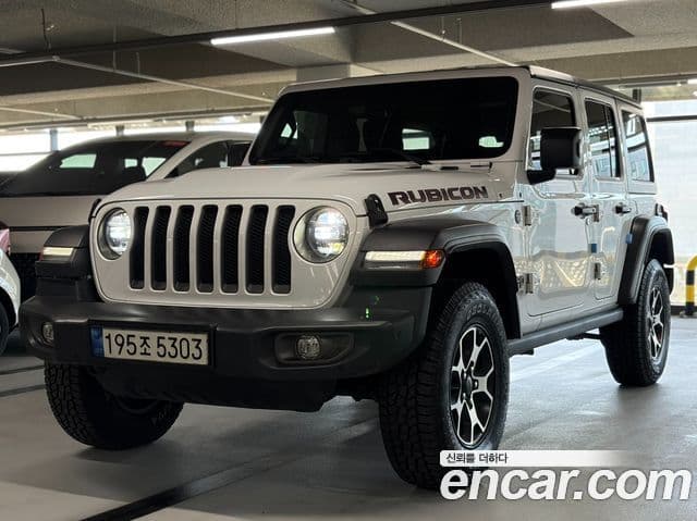 Jeep Wrangler 2021 — ფოტო 14/20
