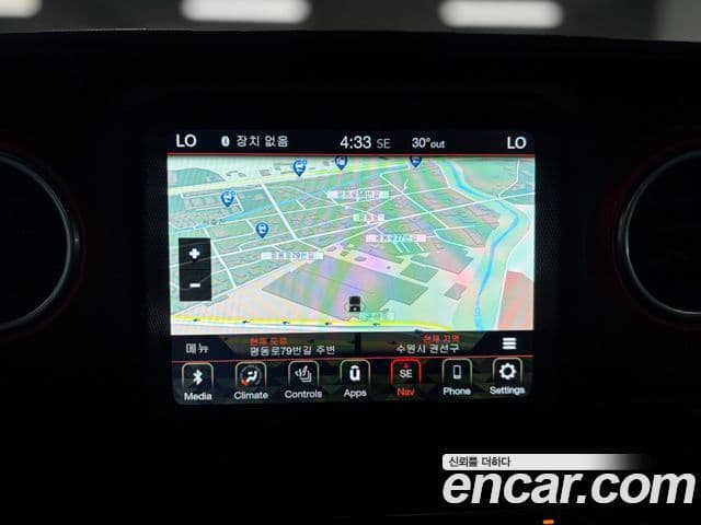 Jeep Wrangler 2021 — ფოტო 11/20