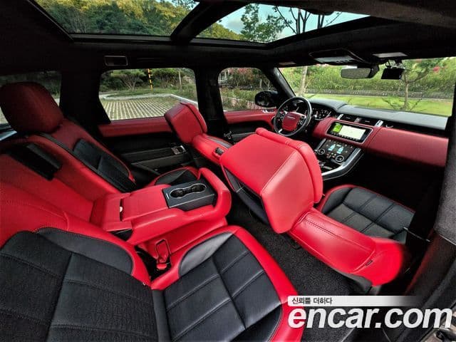 Land Rover Range Rover Sport 2019 — Photo 3/20