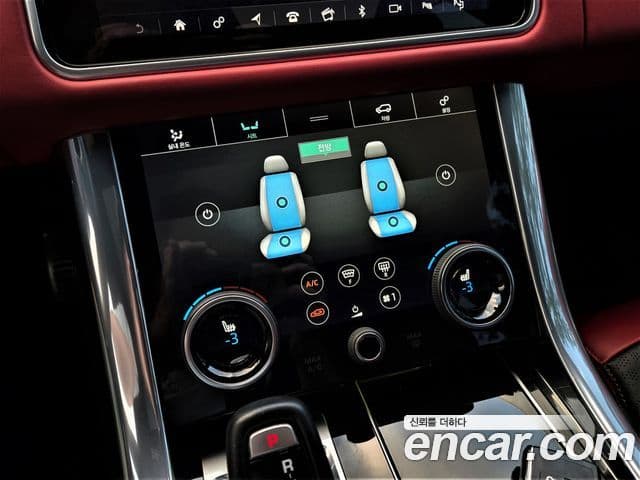 Land Rover Range Rover Sport 2019 — Photo 14/20