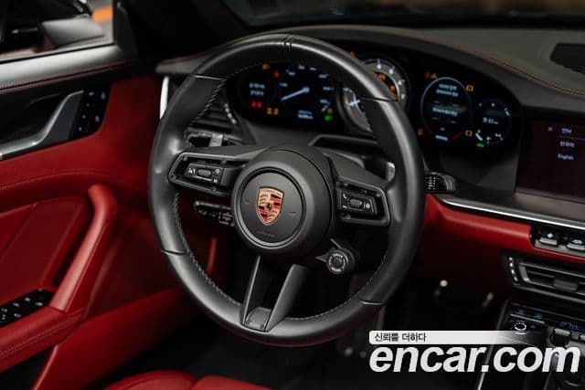 Porsche 911 2024 — Şəkil 6/11