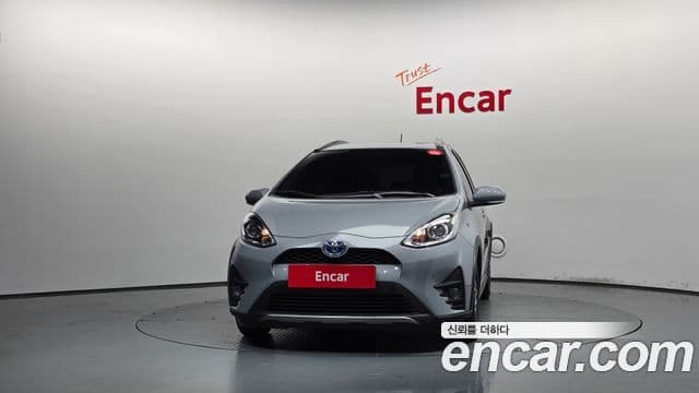 Toyota Prius C 2020 — Şəkil 31/31