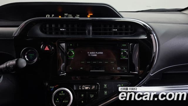 Toyota Prius C 2020 — Şəkil 3/31