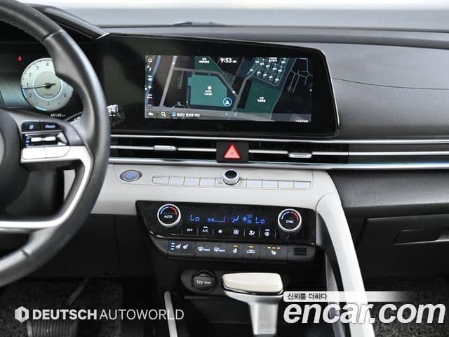 Hyundai The New Avante Hybrid 2020 — Photo 2/20