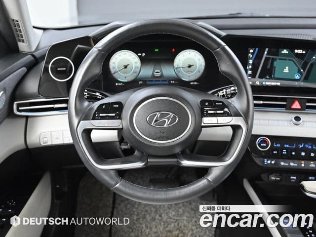 Hyundai The New Avante Hybrid 2020 — Photo 11/20