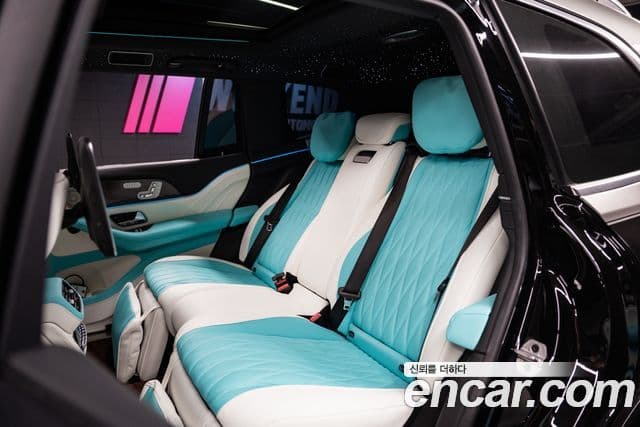 Mercedes-Benz GLS-Class 2022 — Photo 4/11