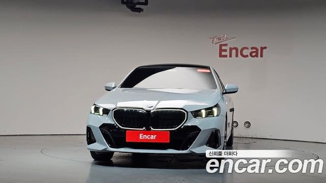 BMW 5 Series 2024 — Şəkil 5/36