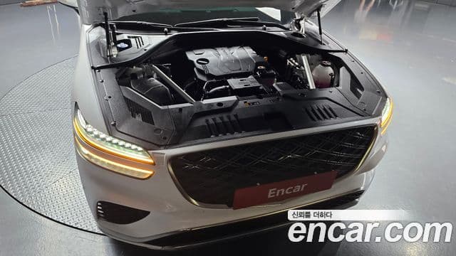 Genesis GV70 2025 — Şəkil 15/30