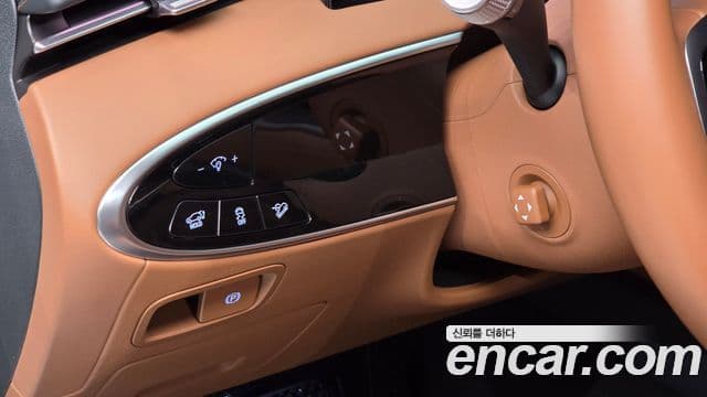 Genesis GV70 2025 — Şəkil 14/30