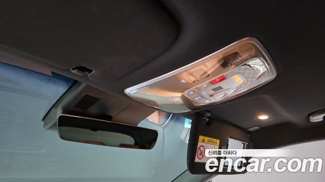Genesis GV70 2025 — Şəkil 29/30
