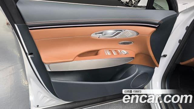Genesis GV70 2025 — Şəkil 21/30