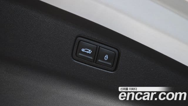 Genesis GV70 2025 — Şəkil 28/30
