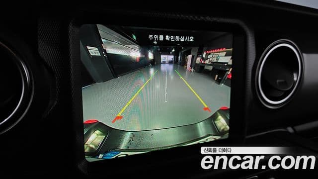 Jeep Gladiator 2021 — Photo 26/31
