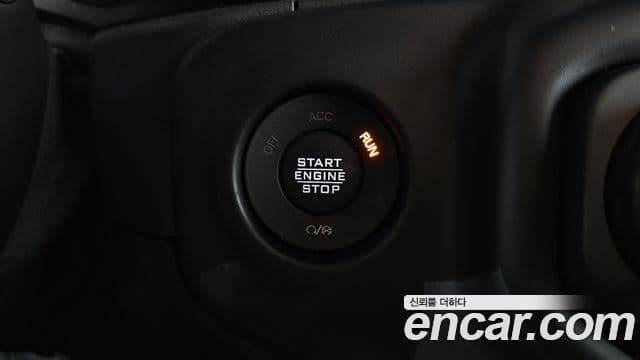 Jeep Gladiator 2021 — Photo 2/31