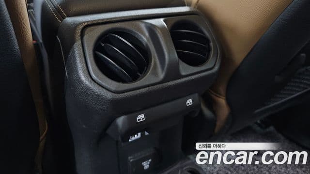 Jeep Gladiator 2021 — Photo 6/31