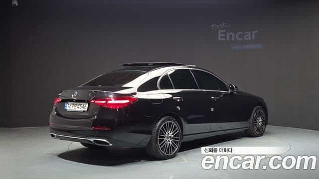 Mercedes-Benz C-Class 2022 — ფოტო 3/31