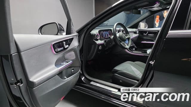 Mercedes-Benz C-Class 2022 — ფოტო 10/31