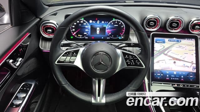 Mercedes-Benz C-Class 2022 — ფოტო 27/31
