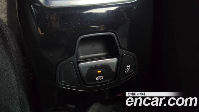 Jeep Renegade 2021 — Photo 1/35