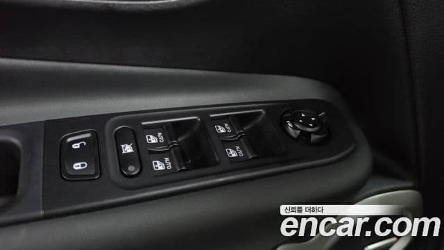 Jeep Renegade 2021 — Photo 14/35