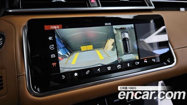 Land Rover Range Rover Velar 2019 — ფოტო 9/38