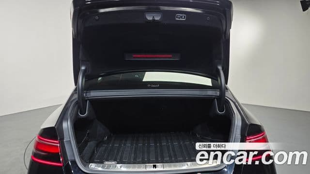 Genesis G90 2022 — Şəkil 12/20