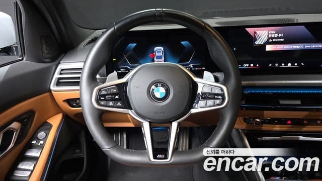 BMW 3 Series 2025 — Photo 16/32