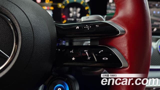 Mercedes-Benz AMG GT 2023 — Photo 38/43