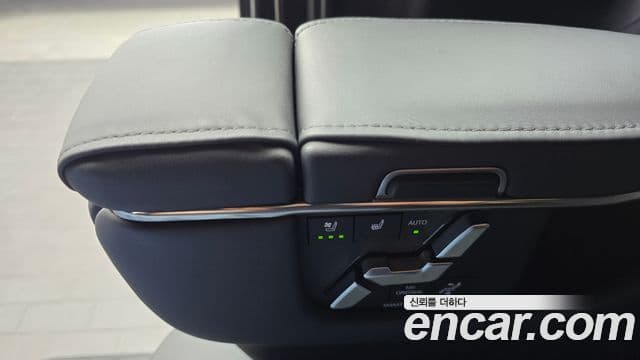Toyota Alphard 2025 — Şəkil 7/34