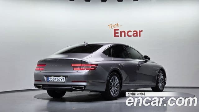 Genesis G80 2022 — Şəkil 14/38