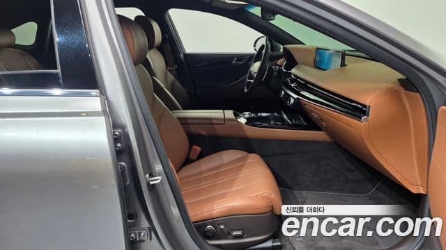 Genesis G80 2022 — Şəkil 13/38