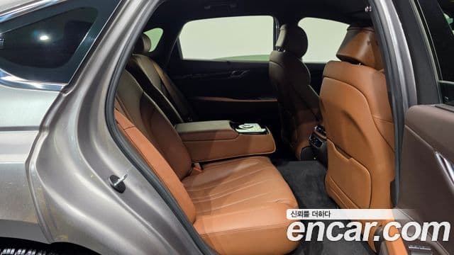 Genesis G80 2022 — Şəkil 12/38