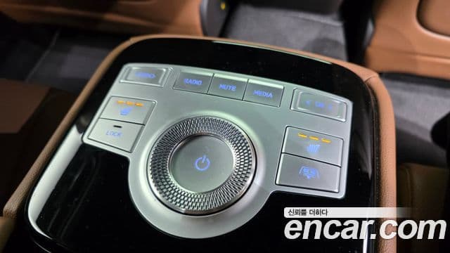 Genesis G80 2022 — Şəkil 21/38
