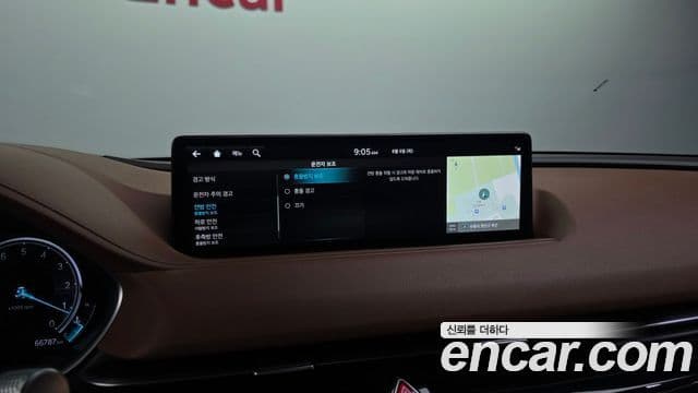 Genesis G80 2022 — Şəkil 18/38