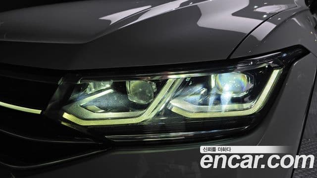 Volkswagen Tiguan Allspace 2023 — Photo 25/31