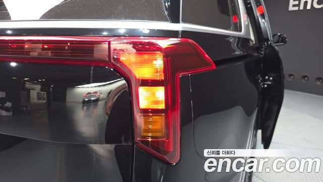 Kia Carnival 2024 — Şəkil 16/30