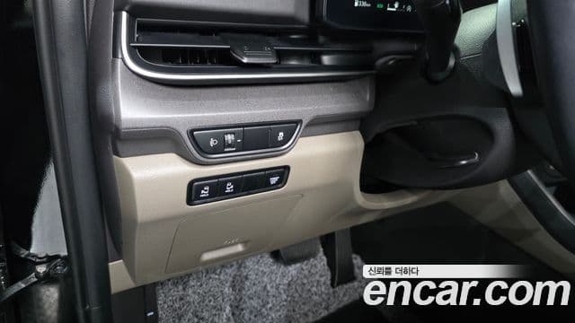 Kia Carnival 2024 — Şəkil 21/30
