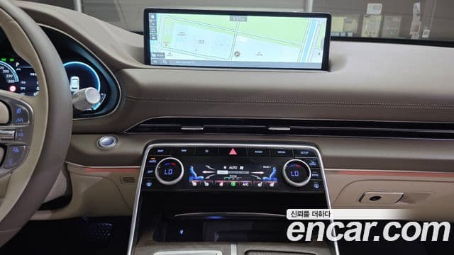 Genesis GV80 2023 — ფოტო 8/20