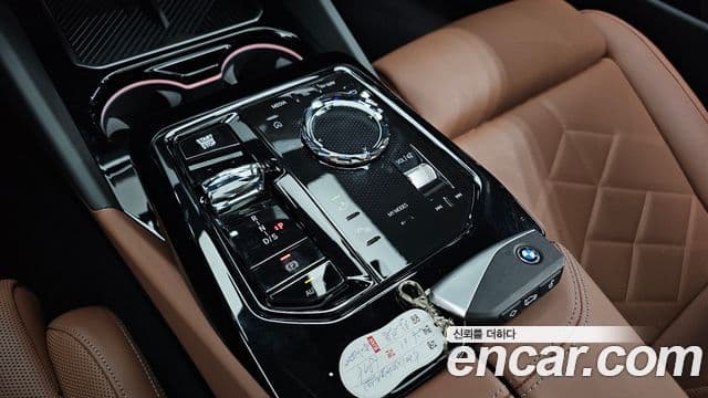 BMW 5 Series 2026 — Photo 13/34