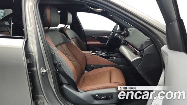 BMW 5 Series 2026 — Photo 24/34
