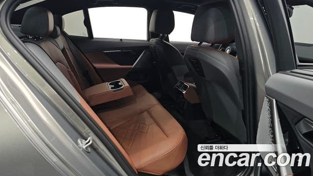 BMW 5 Series 2026 — Photo 4/34