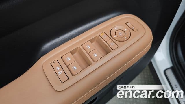 Hyundai Santa Fe 2025 — Photo 19/35