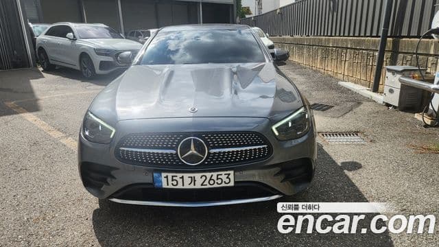 Mercedes-Benz E-Class 2023 — Şəkil 11/12